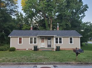 205 Sumter St, Greer, SC 29650