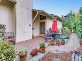 40 SE 65th Ave, Portland, OR