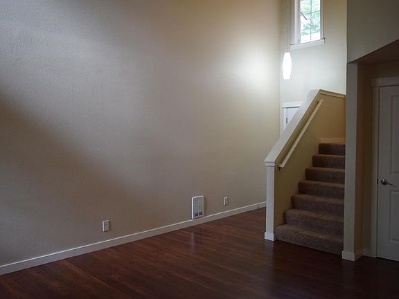 4th image of 3018A 128th Ave SE #A38