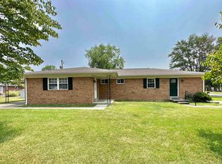 4901 Tanglewood Dr, Evansville, IN 47711