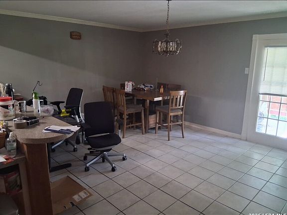 5th image of 335 RADIANCE AVE