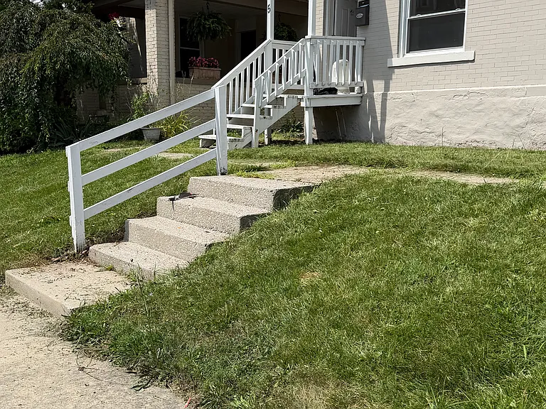 813 Wilson Ave — Photo 16