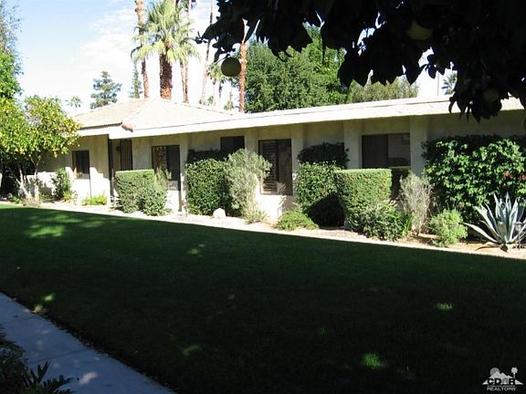 2nd image of 2236 Oakcrest Dr
