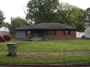1328 S Perkins Rd, Memphis, TN 38117