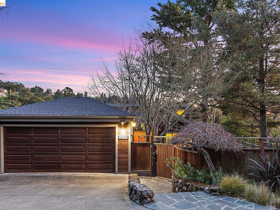 1st image of 2355 Pelham Pl