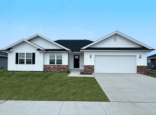 1009 Spring St, Manteno, IL 60950