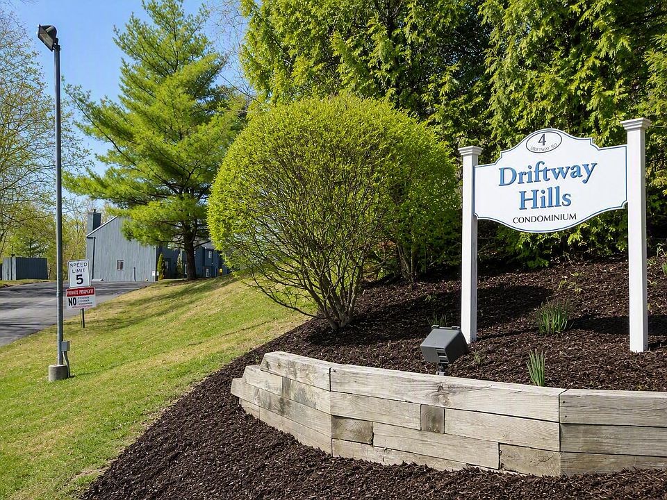 1st image of 8 Driftway Rd #B3