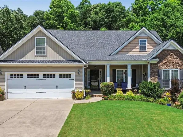 106 Caitlin Ln, Dallas, GA 30132