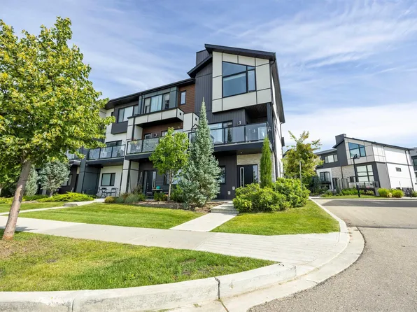 1119 Keswick Dr SW, Edmonton, AB T6W 4B6