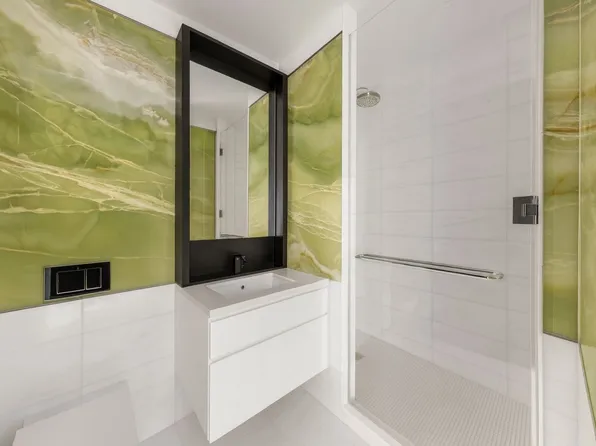 157 West 57th Street image 18 of 24