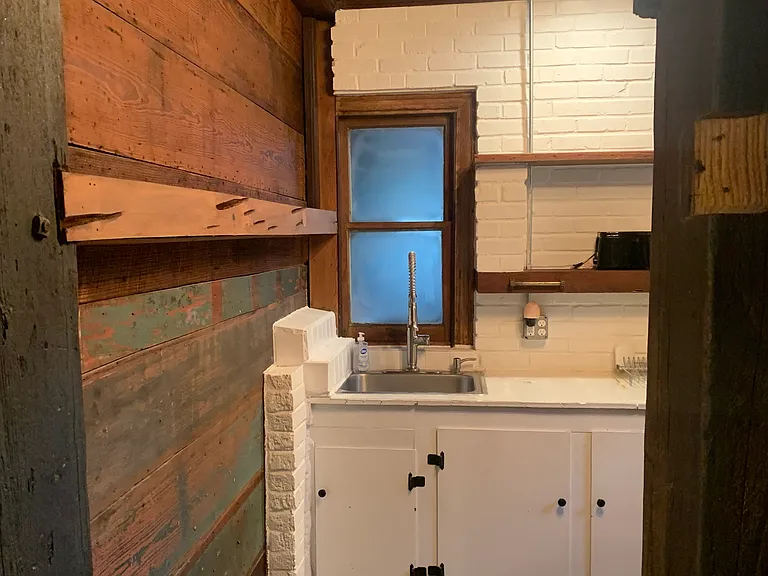 204 W Harrell St #B — Photo 22