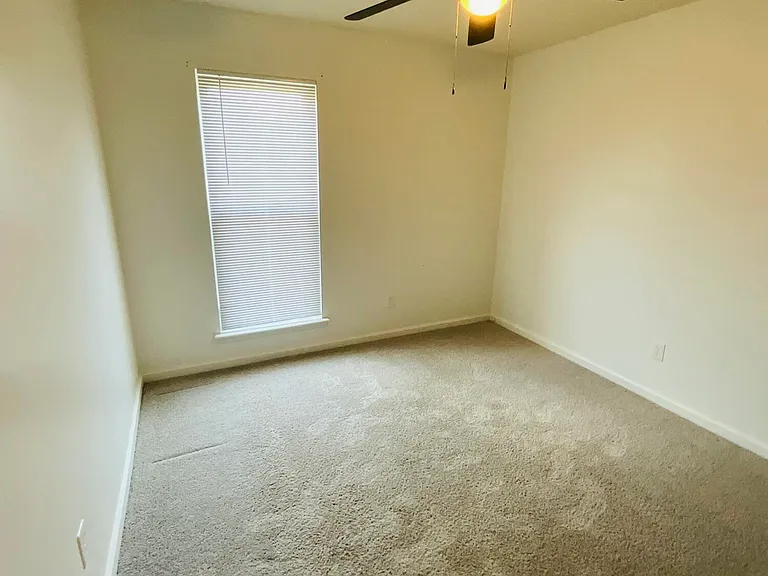 2214 Pepperidge Dr — Photo 19