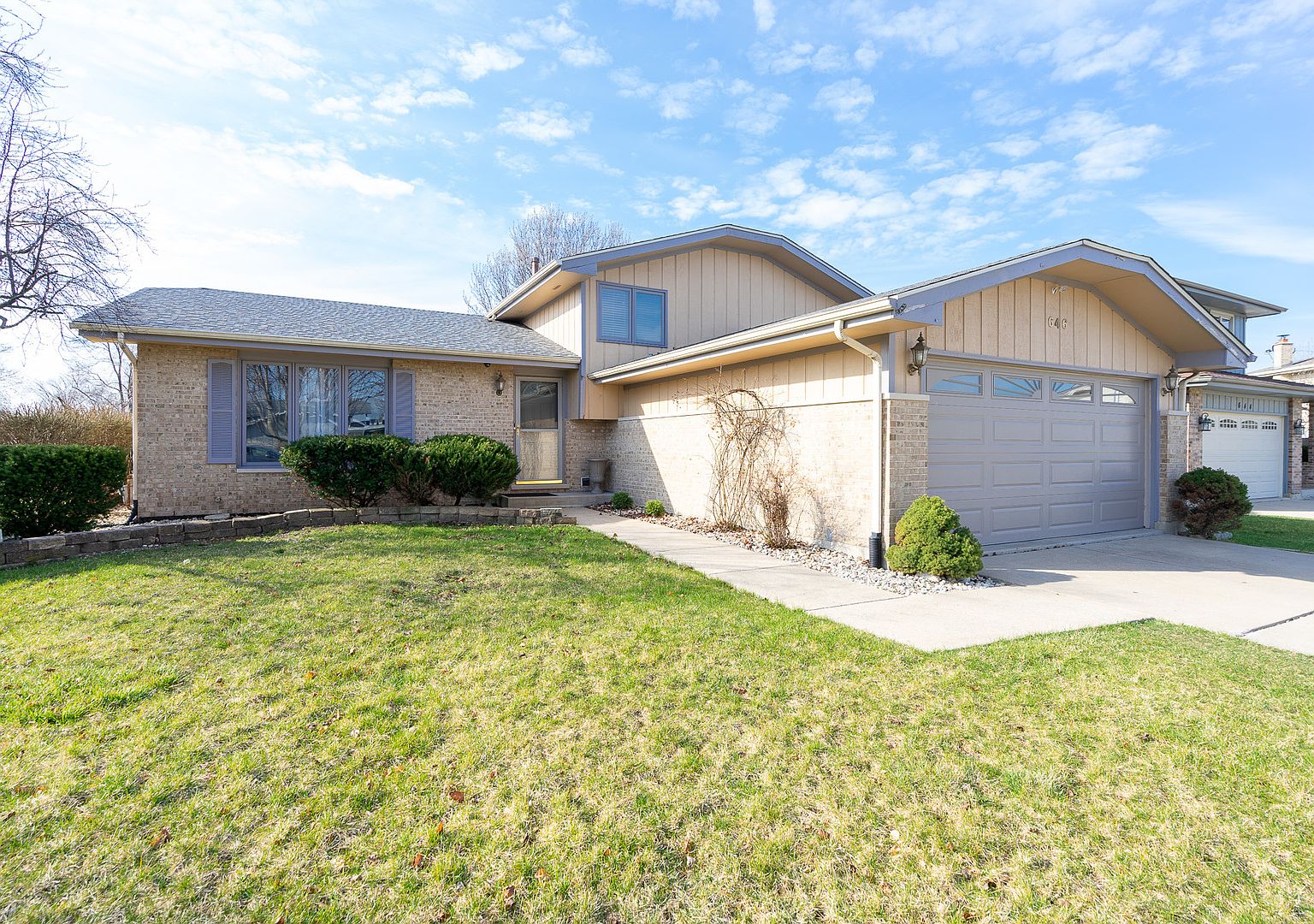 646 Briarwood Ave, Romeoville, IL 60446 | Zillow