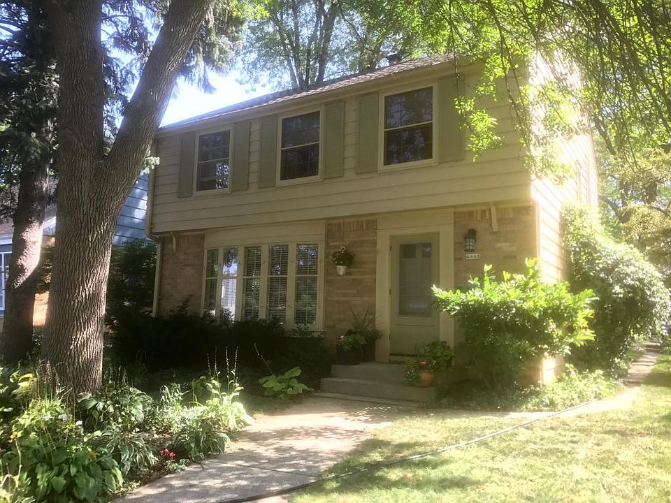 1st image of 4448 N Sheffield Ave