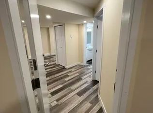 5553 45th Ave #6, Red Deer, AB T4N 3L7