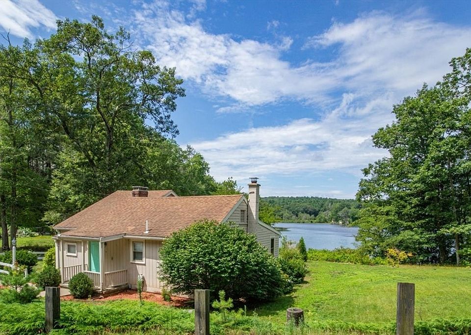 1st image of 48 Lakeshore Dr