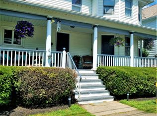 22 Spring St, Jenkins Township, PA 18640