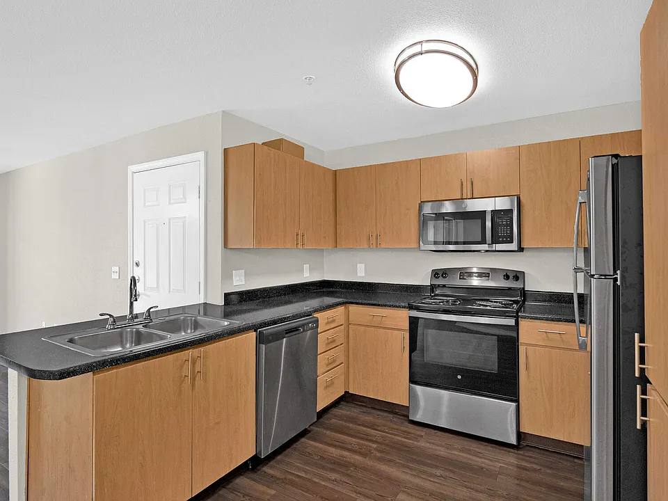 Esteban Park apartments community photo