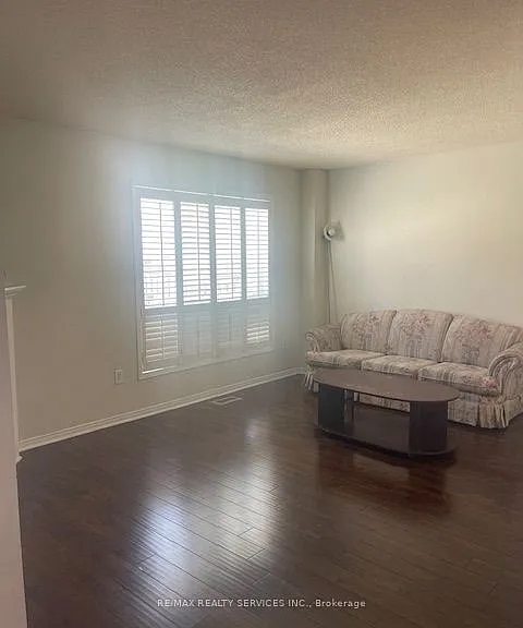 17 Legend Ln — Photo 2