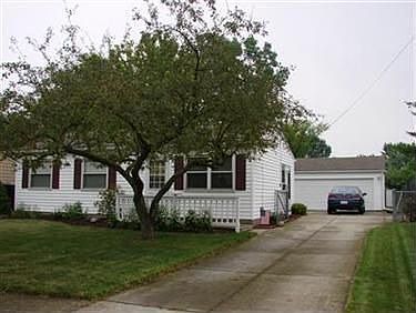 1st image of 837 Sandalwood Dr