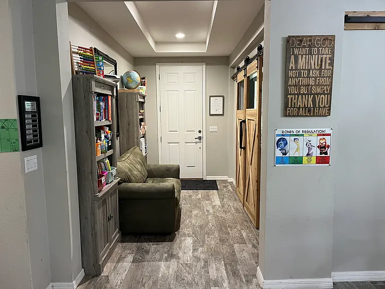 Plymouth Creek Cir — Photo 50