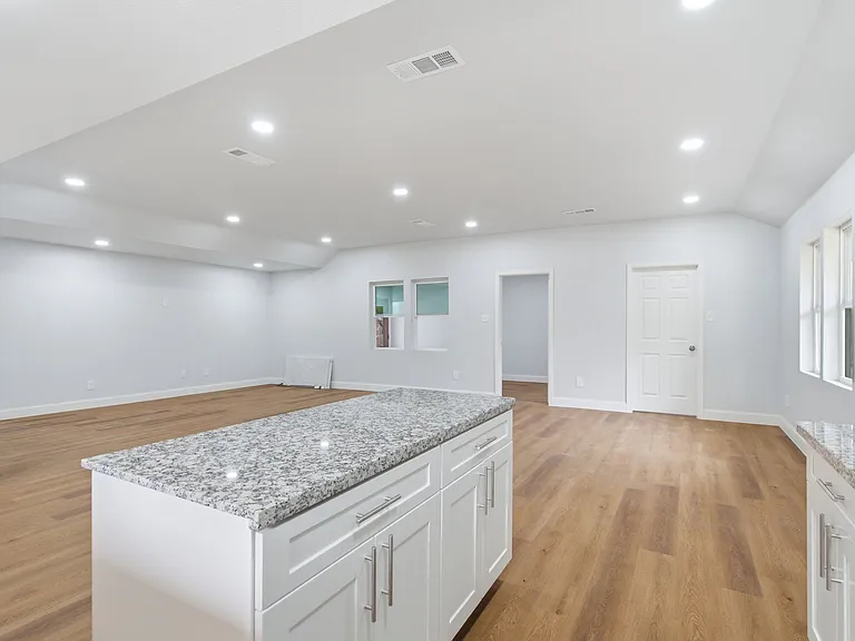 500 Bent Tree Ct — Photo 8