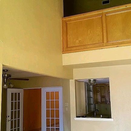 courtyard/loft pic