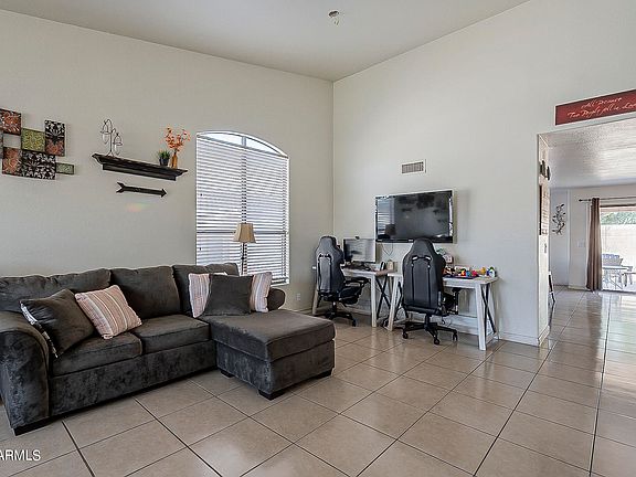 4th image of 2841 S Coyote Canyon Cir