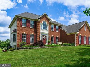 39260 Karlino Ct, Hamilton, VA 20158