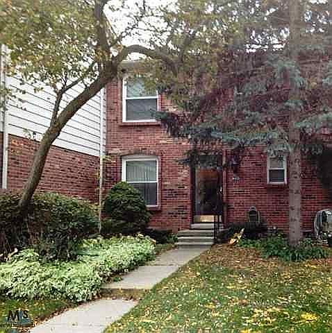 2nd image of 34439 Lytle St