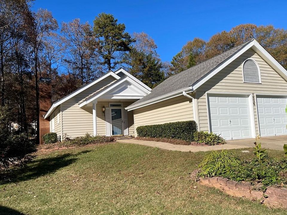 1st image of 1526 Woodland Ct