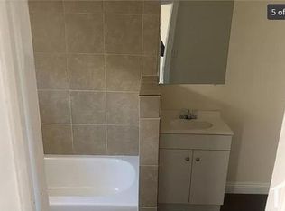 409 W Van Buren Ave #7, Las Vegas, NV 89106