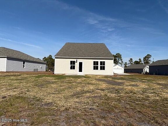 2nd image of 4723 Swimming Lane #7