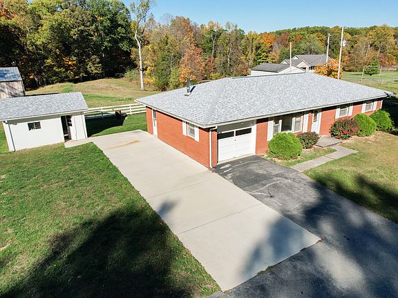 4th image of 1400 W County Road 115 S