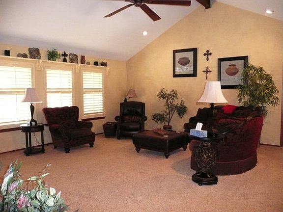 2nd image of 800 E County Road 125
