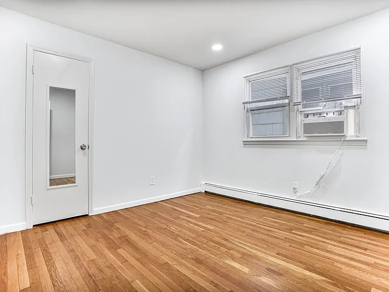 24 Kingsland Ave #1 — Photo 6
