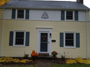 206 Edgewood Ave, Rochester, NY 14618