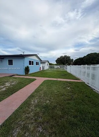 20301 SW 117th Ave — Photo 13
