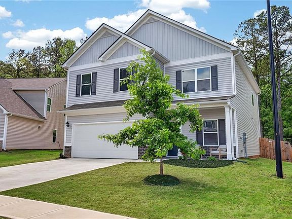 3rd image of 229 Sycamore Dr