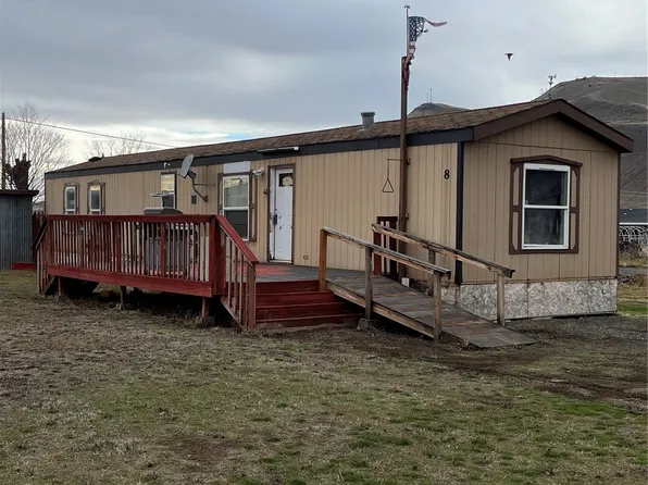 8 Clark Street, Roosevelt, WA 99536