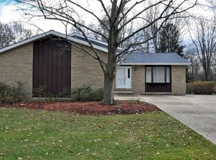 27763 Dunford Ave, Westlake, OH 44145