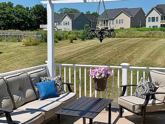 2nd image of 3912 Rileys Run