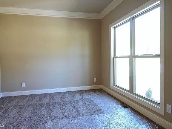4th image of 3337 Bartlett Ave #31