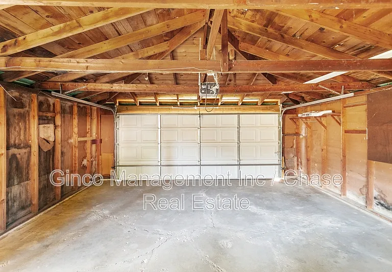 14214 Minerva Ave — Photo 6