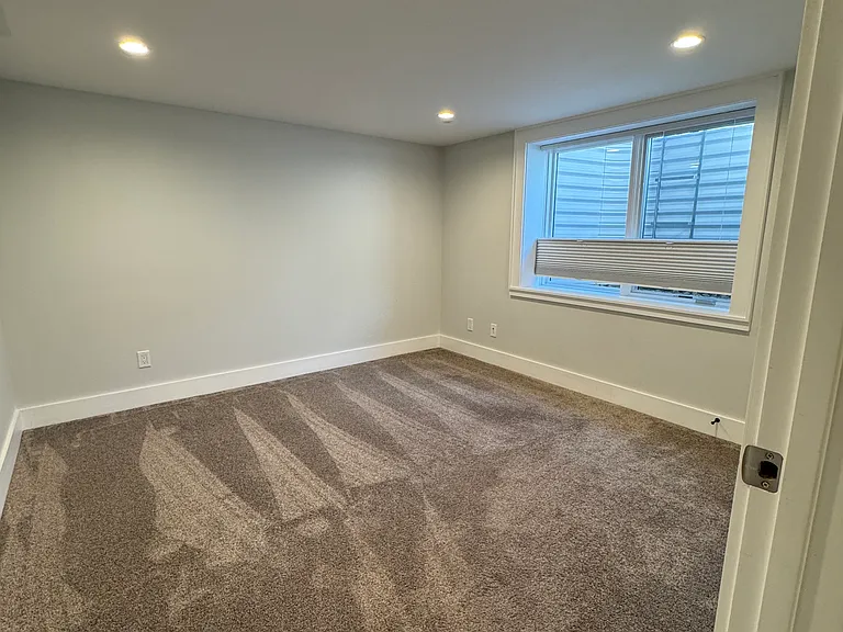 4720 Lamar St #B — Photo 24