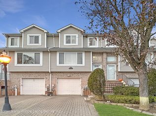 184 Pembrook Loop, Staten Island, NY 10309