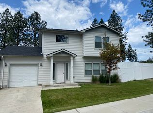 13017 N Raptor Ln, Spokane, WA 99208