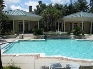 15 Johnny Mercer Blvd, Savannah, GA 31410