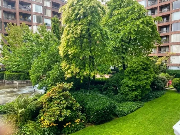 1333 Hornby St #102, Vancouver, BC V6Z 2C1