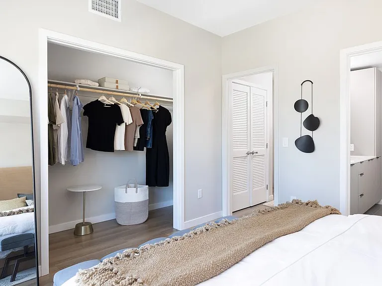 Signature Collection I 3-Bedroom Townhome Primary bedroom